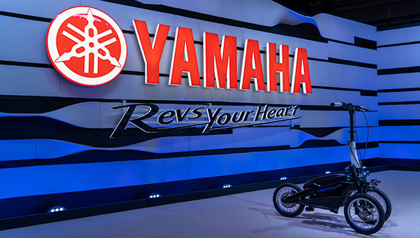 YAMAHA